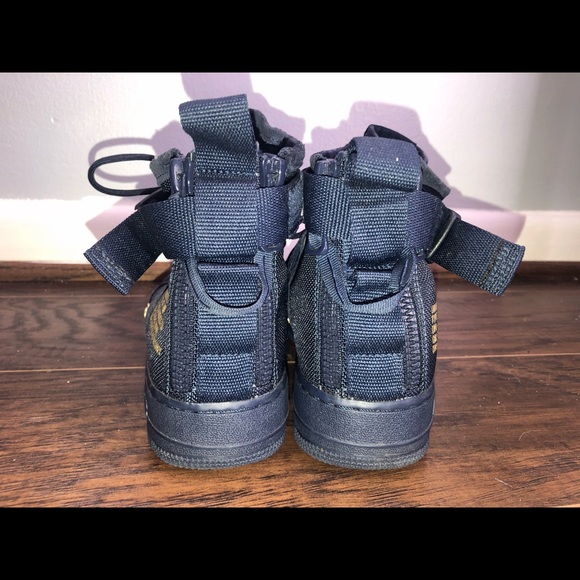 Nike SF Air Force 1 Navy Suede - Picture 1 of 5